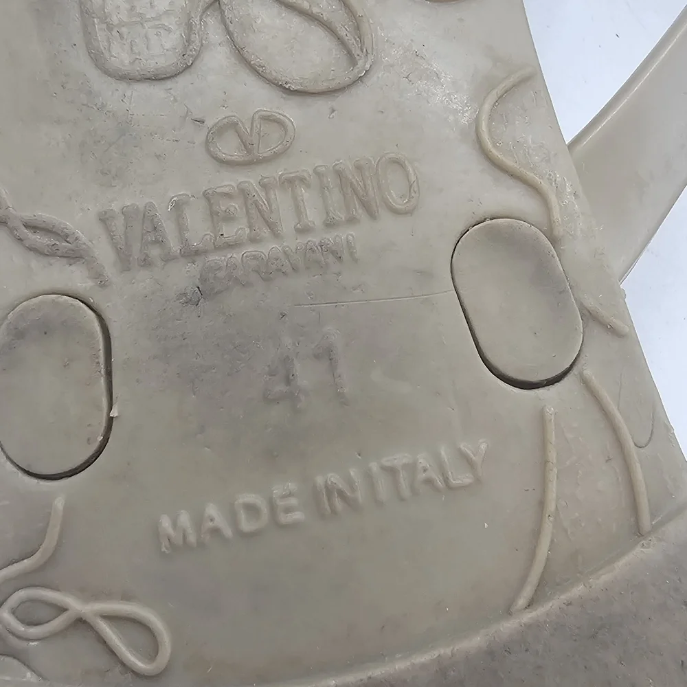 Valentino Garavani Rockstud PVC Jelly Thong Sandal Size 41 (US 10.5–11)